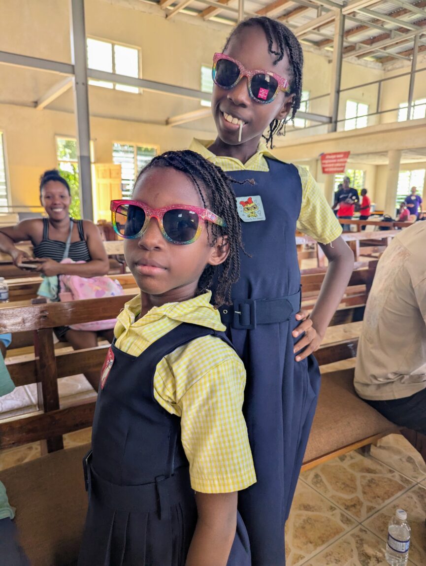 PXL_20250930_185842435